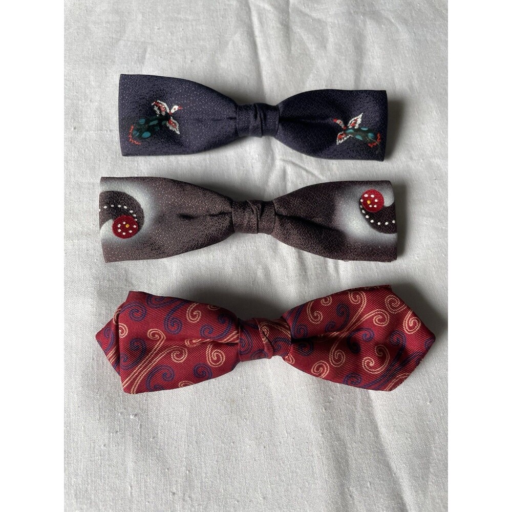Vtg 1940's/50's Clip-on Bow Ties Ormond Rustresist & Radiance NYC Hand Painted